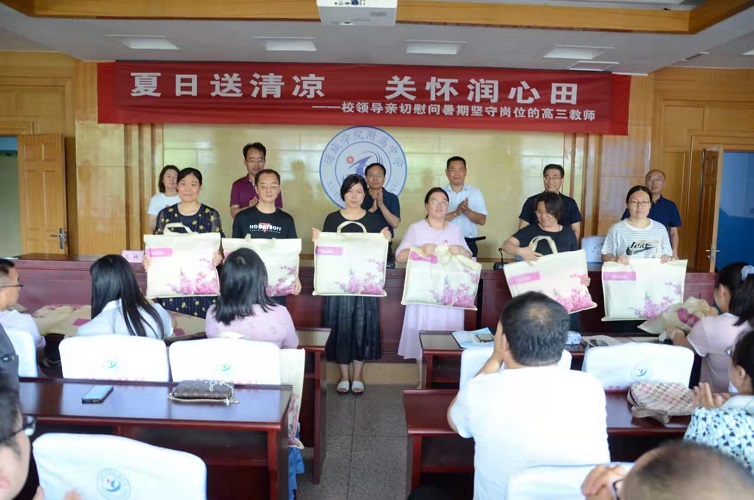 1627269757826246.jpg 2.jpg