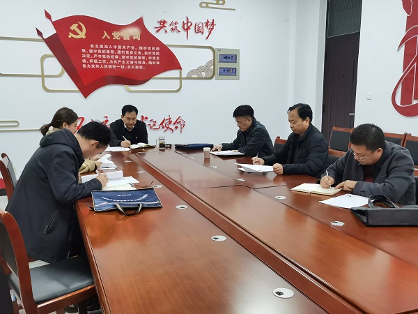 1742453993996030.jpg b082f5d767fbf3b93f30c5ddd656b9e.jpg